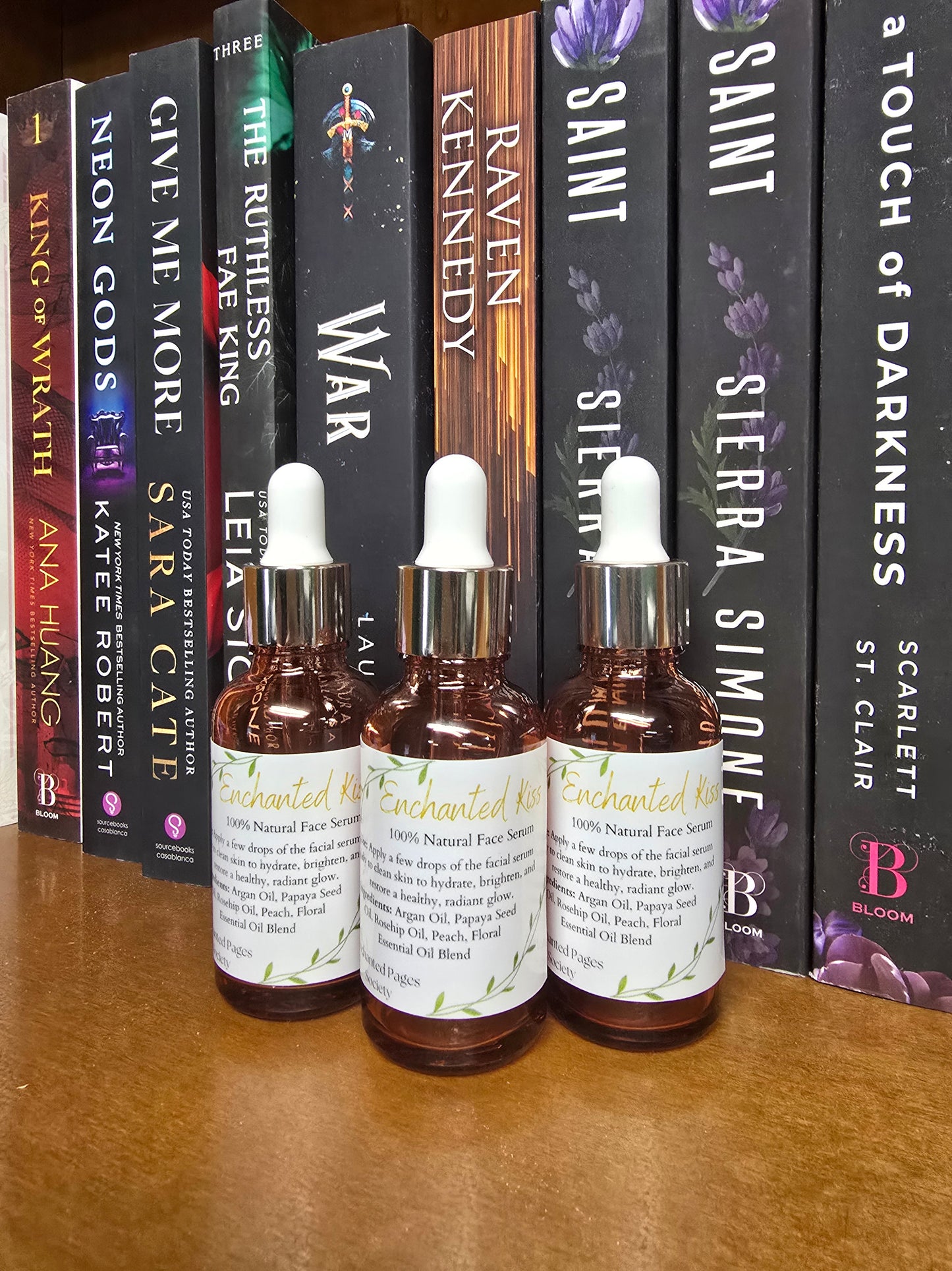Enchanted Kiss Face Serum
