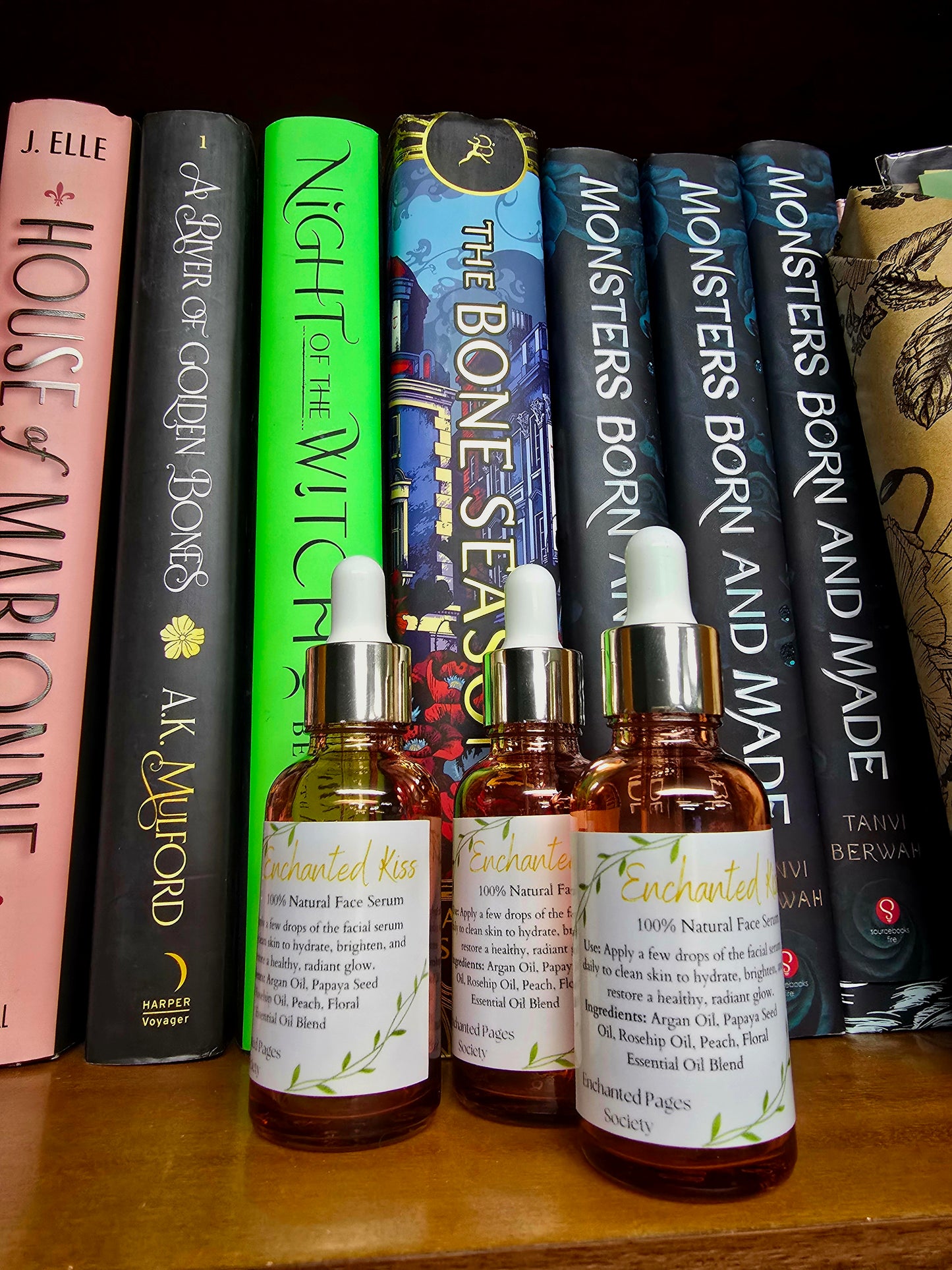 Enchanted Kiss Face Serum